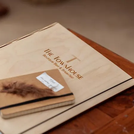 Boutique The Townhouse 4* بروج